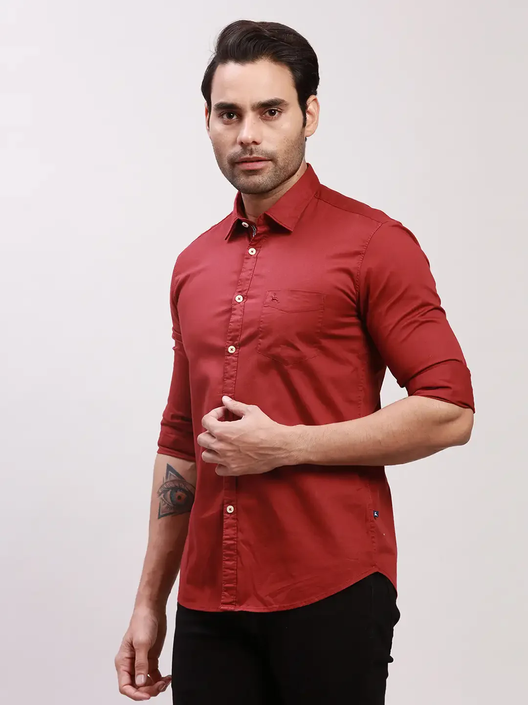 Parx Men Red Solid Slim Fit Cotton Casual Shirt - Image 3