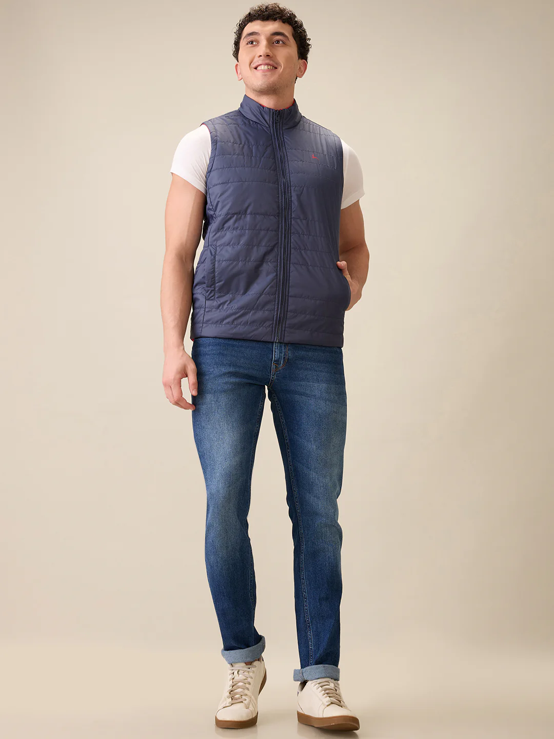 Parx Men Red Solid Polyester Sleeveless Jacket - Image 5