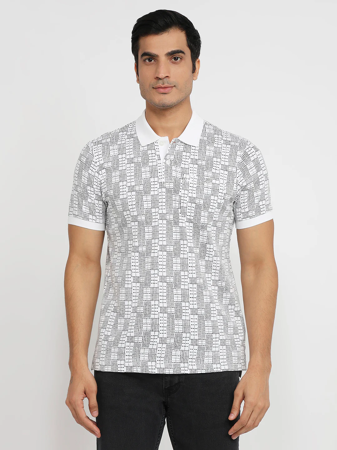 Parx Men White Print Regular Fit Cotton T-shirt