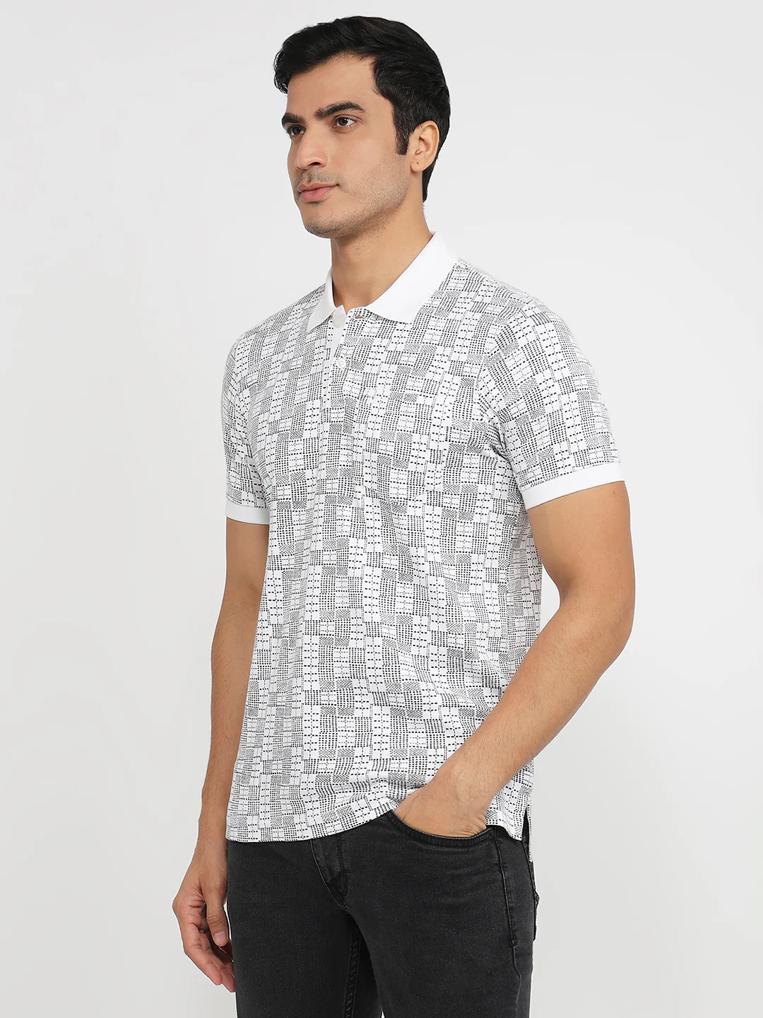 Parx Men White Print Regular Fit Cotton T-shirt - Image 2