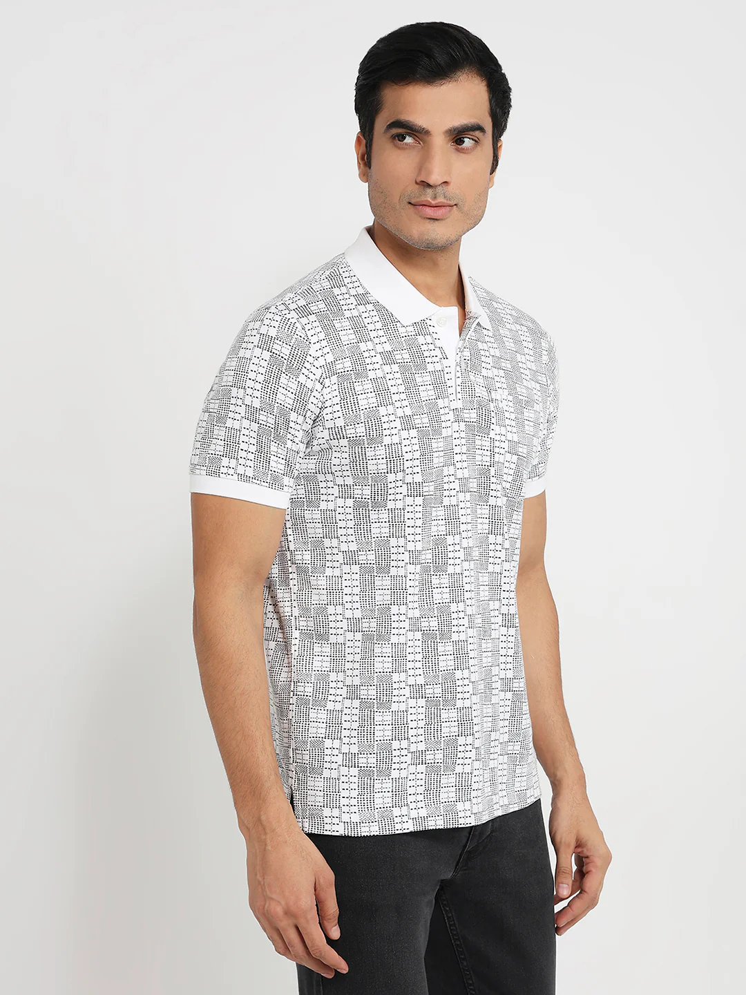 Parx Men White Print Regular Fit Cotton T-shirt - Image 3