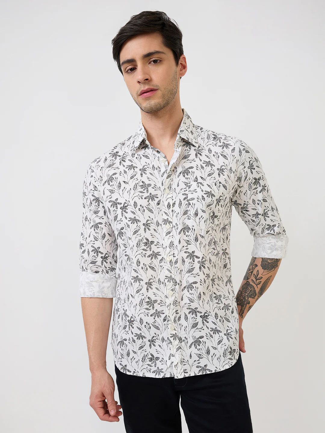 Parx Men White Print Slim Fit Cotton Casual Shirt - Image 2
