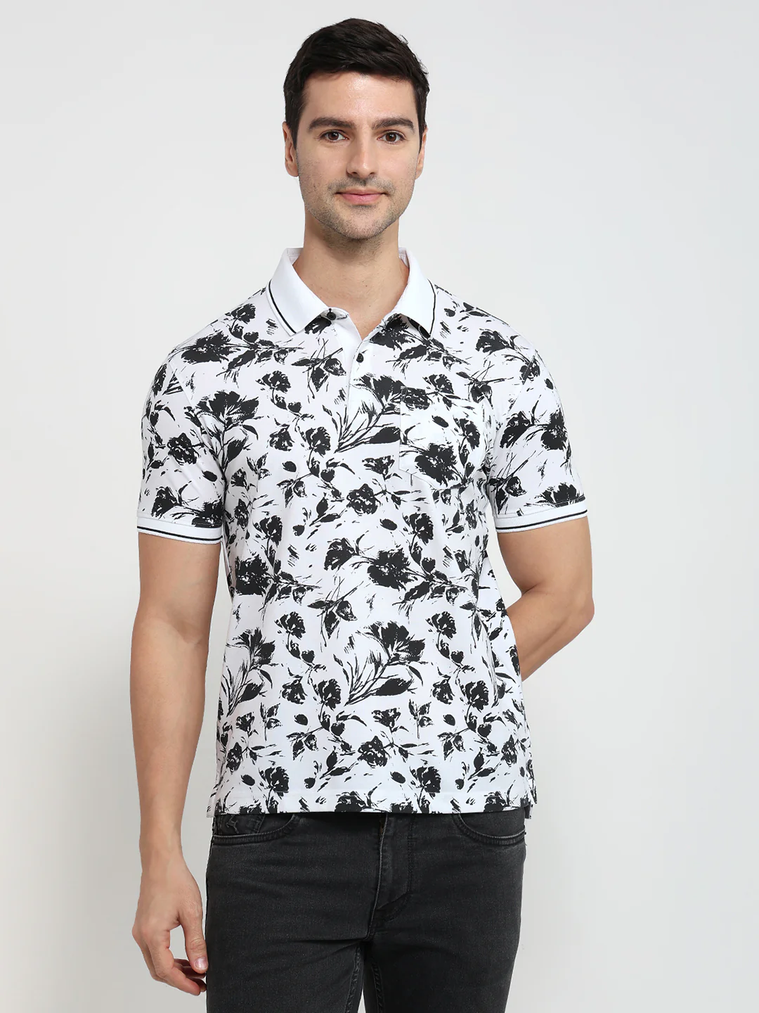 Parx Men White Printed Regular Fit Rayon Blend T-Shirt