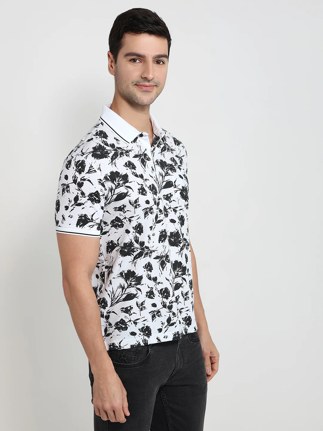 Parx Men White Printed Regular Fit Rayon Blend T-Shirt - Image 3