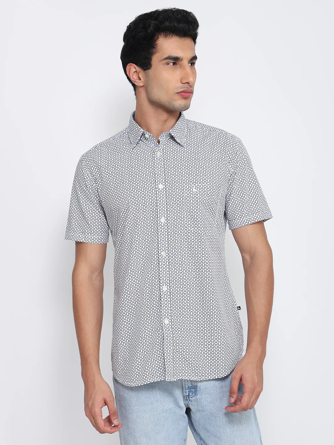 Parx Men White Printed Slim Fit Cotton Casual Shirt