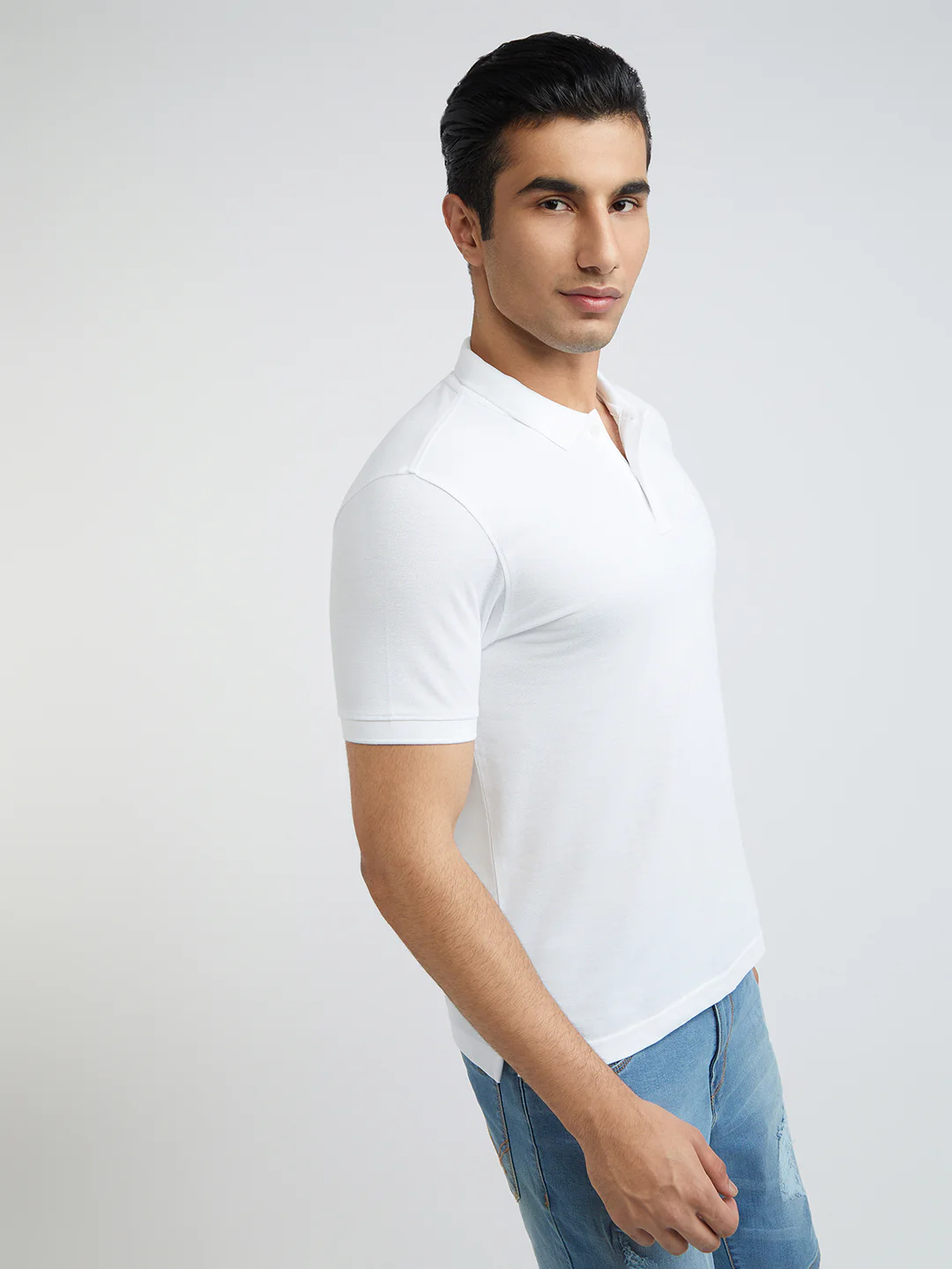 Parx Men White Solid Regular Fit Cotton Blend T-Shirt - Image 2