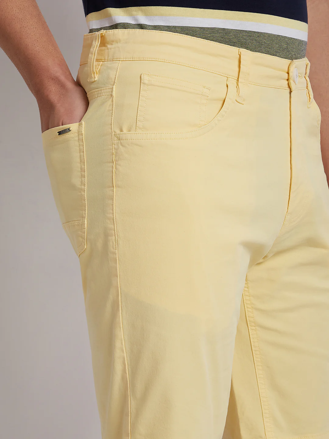 Parx Men Yellow Solid Regular Fit Shorts - Image 6