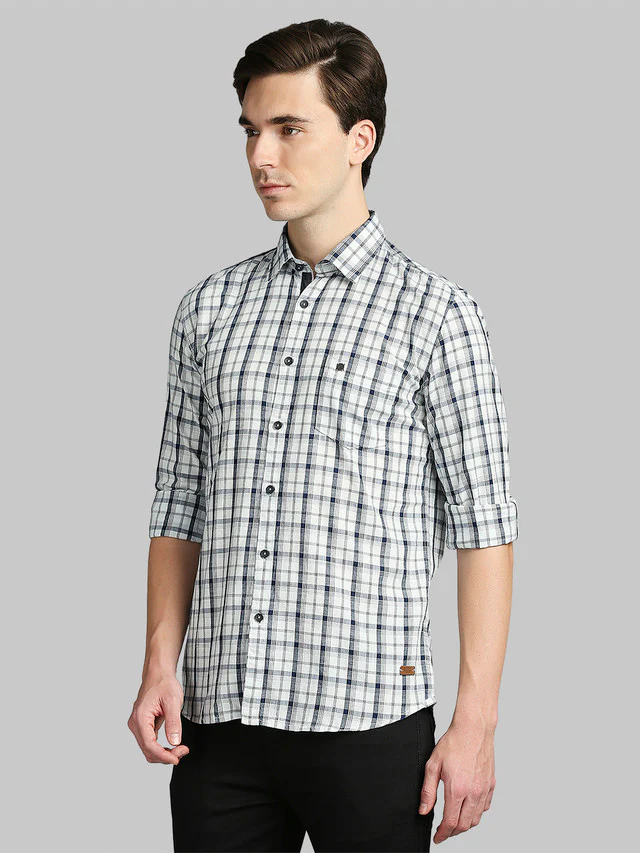 Parx White Checks Slim Fit Cotton Casual Shirt - Image 3