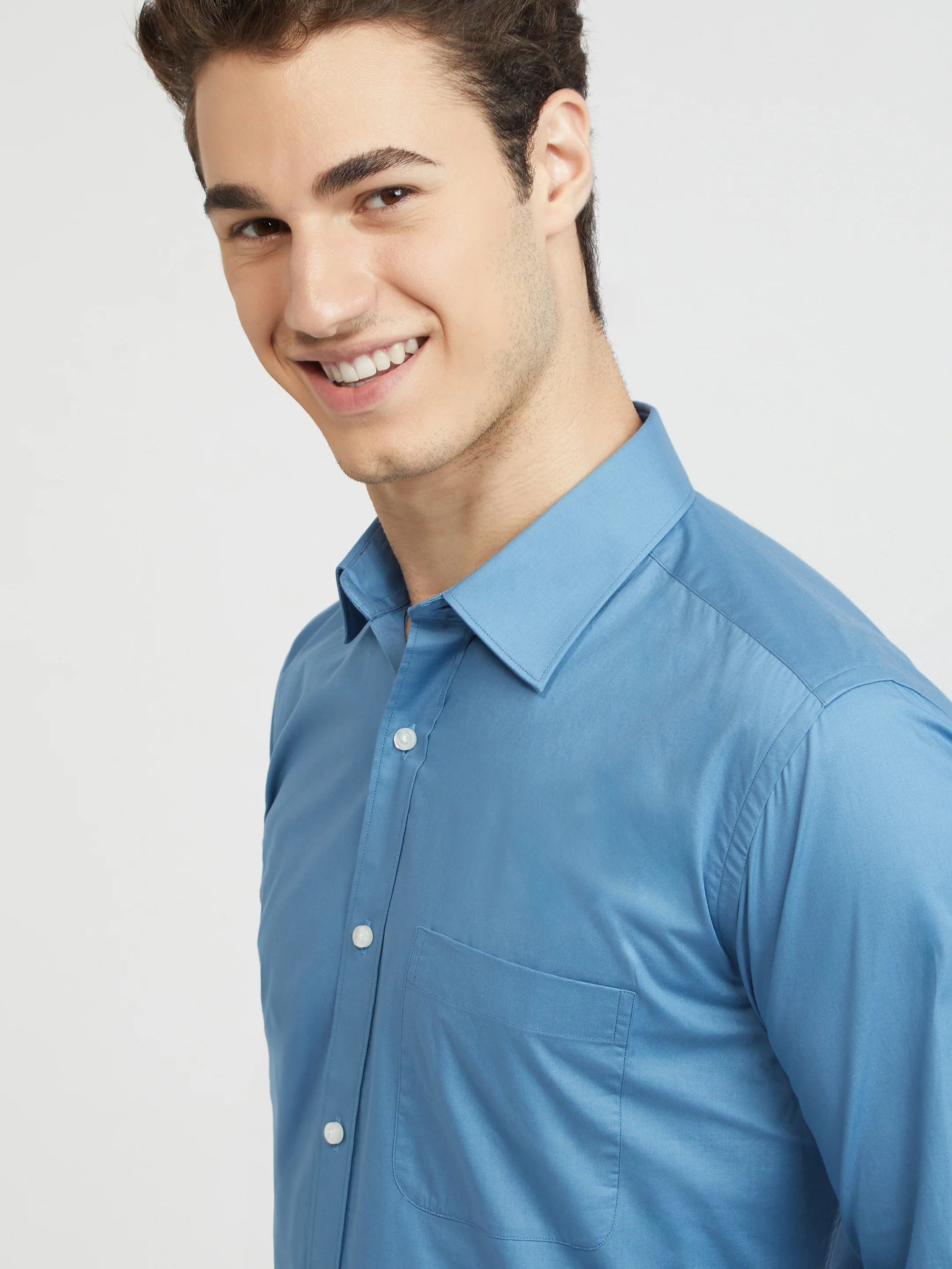 Raymond Men Blue Regular Fit Solid Formal Shirt - Image 7