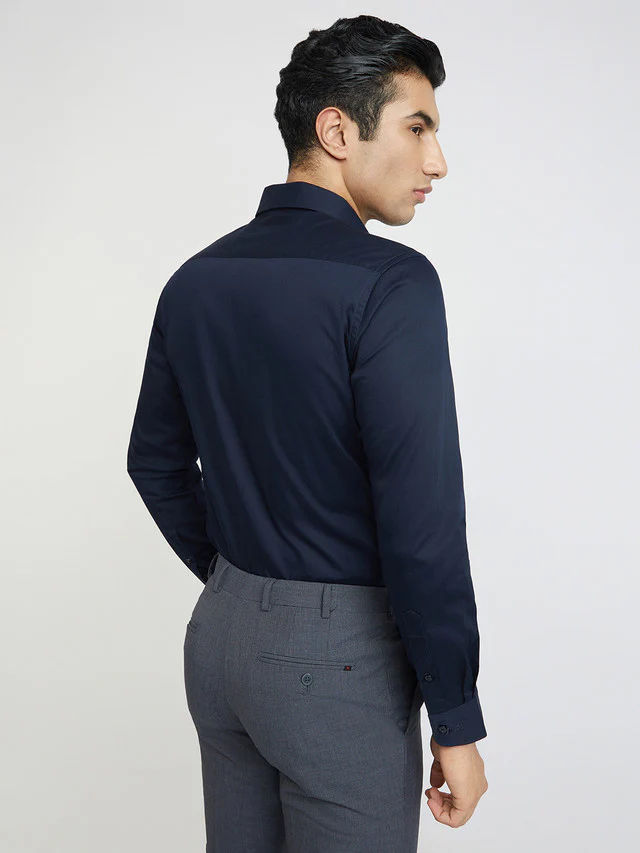 Raymond Blue Solid Slim Fit Cotton Formal Shirt - Image 4