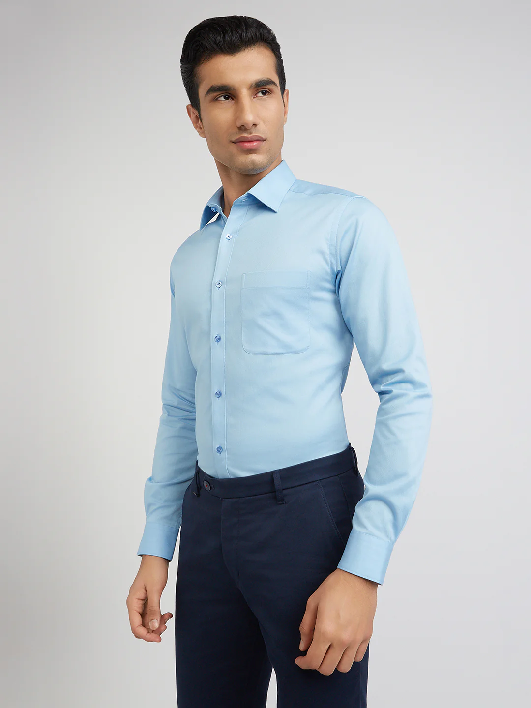 Raymond Blue Solid Slim Fit Full Sleeve Cotton Shirt - Image 3