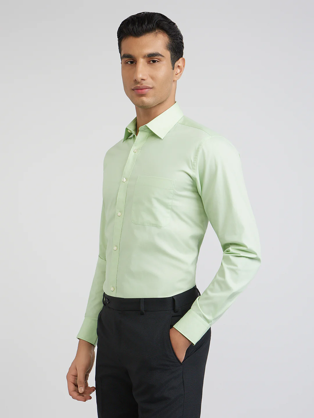 Raymond Men Green Regular Fit Solid Formal Shirt - Image 3