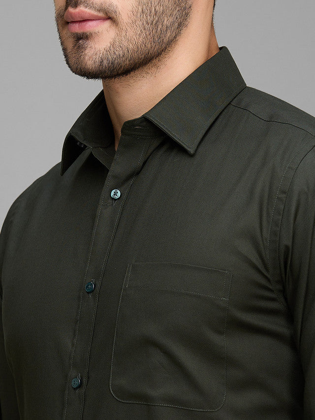 Raymond Men Green Slim Fit Solid Formal Shirt - Image 6
