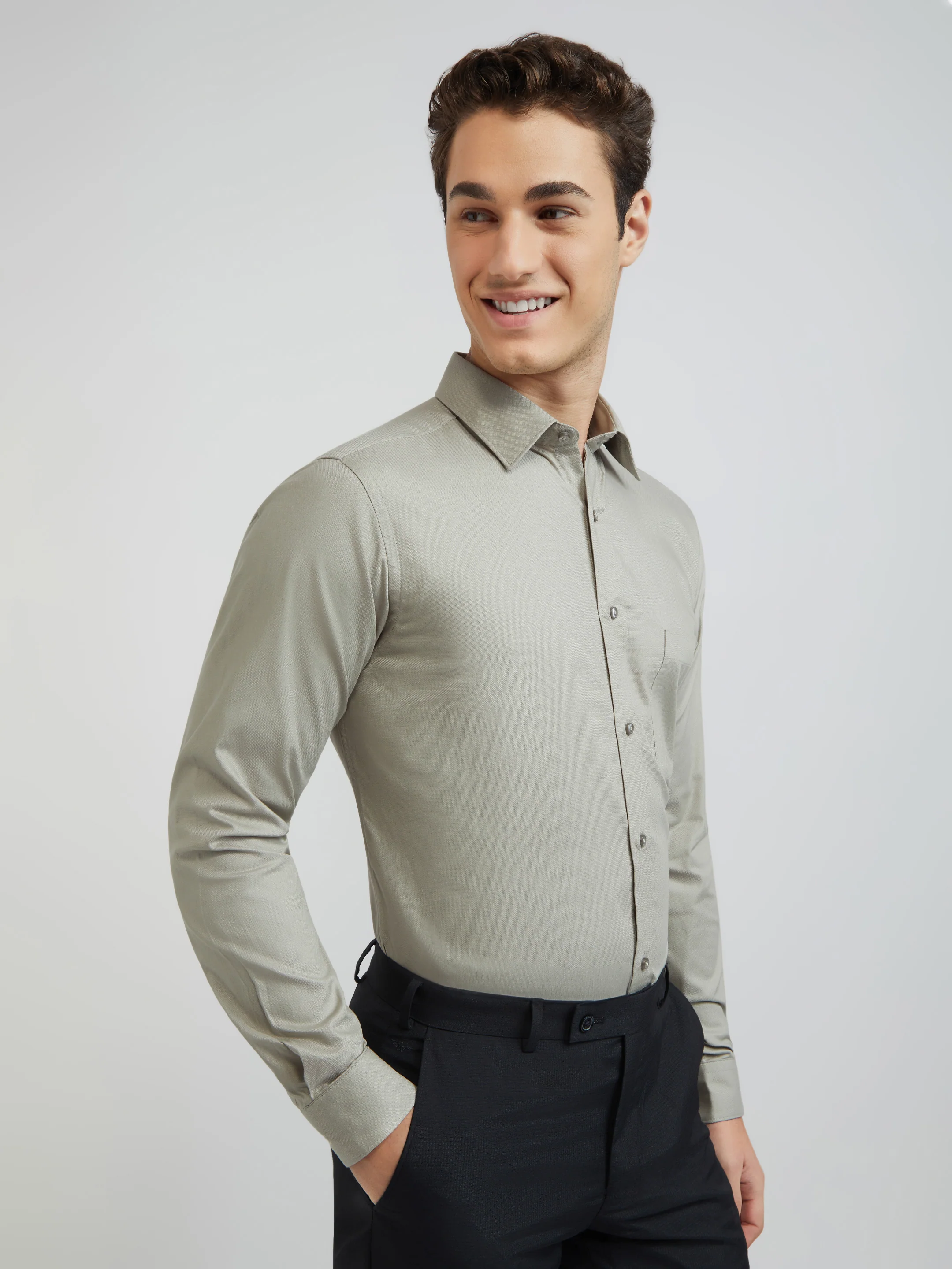 Raymond Grey Solid Slim Fit Full Sleeve Cotton Shirt - Image 3