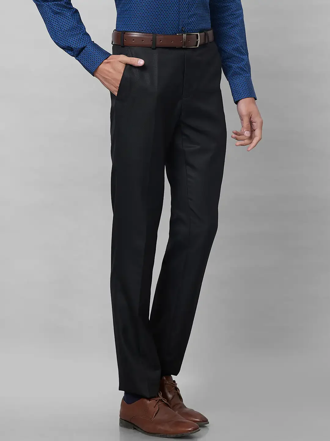 Raymond Men Black Checks Slim Fit Polyester Blend Trouser - Image 2