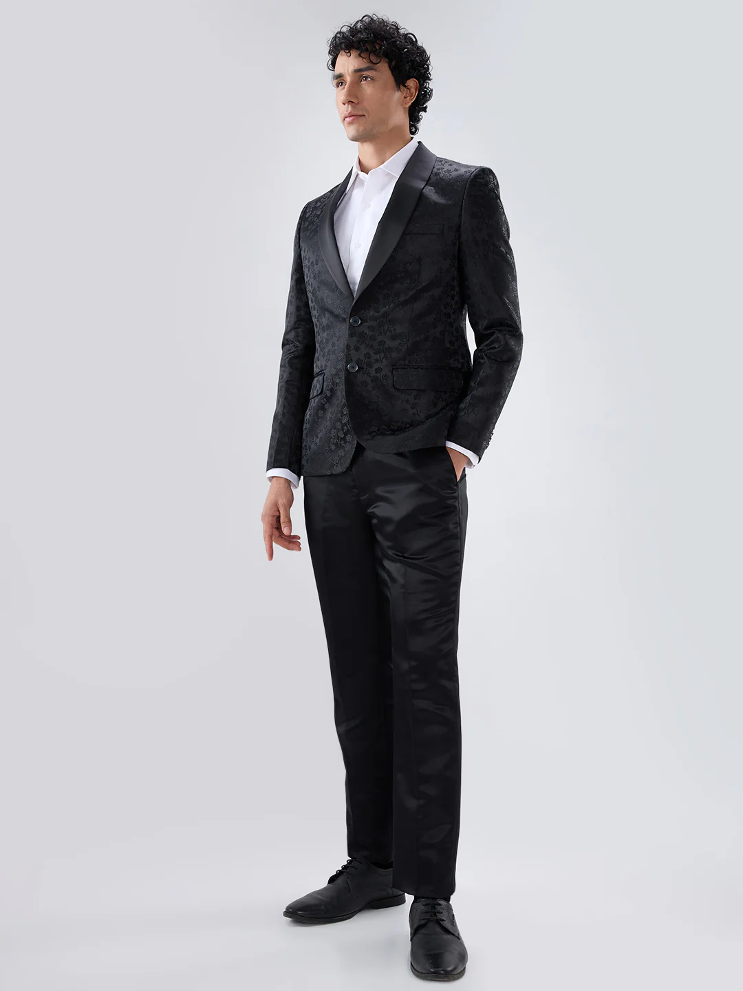 Raymond Men Black Slim Fit Jacquard Suit - Image 3