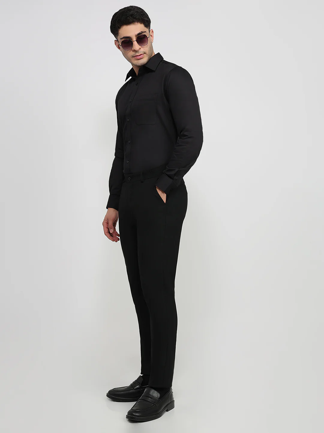 Raymond Men Black Solid Slim Fit Cotton Shirt - Image 5