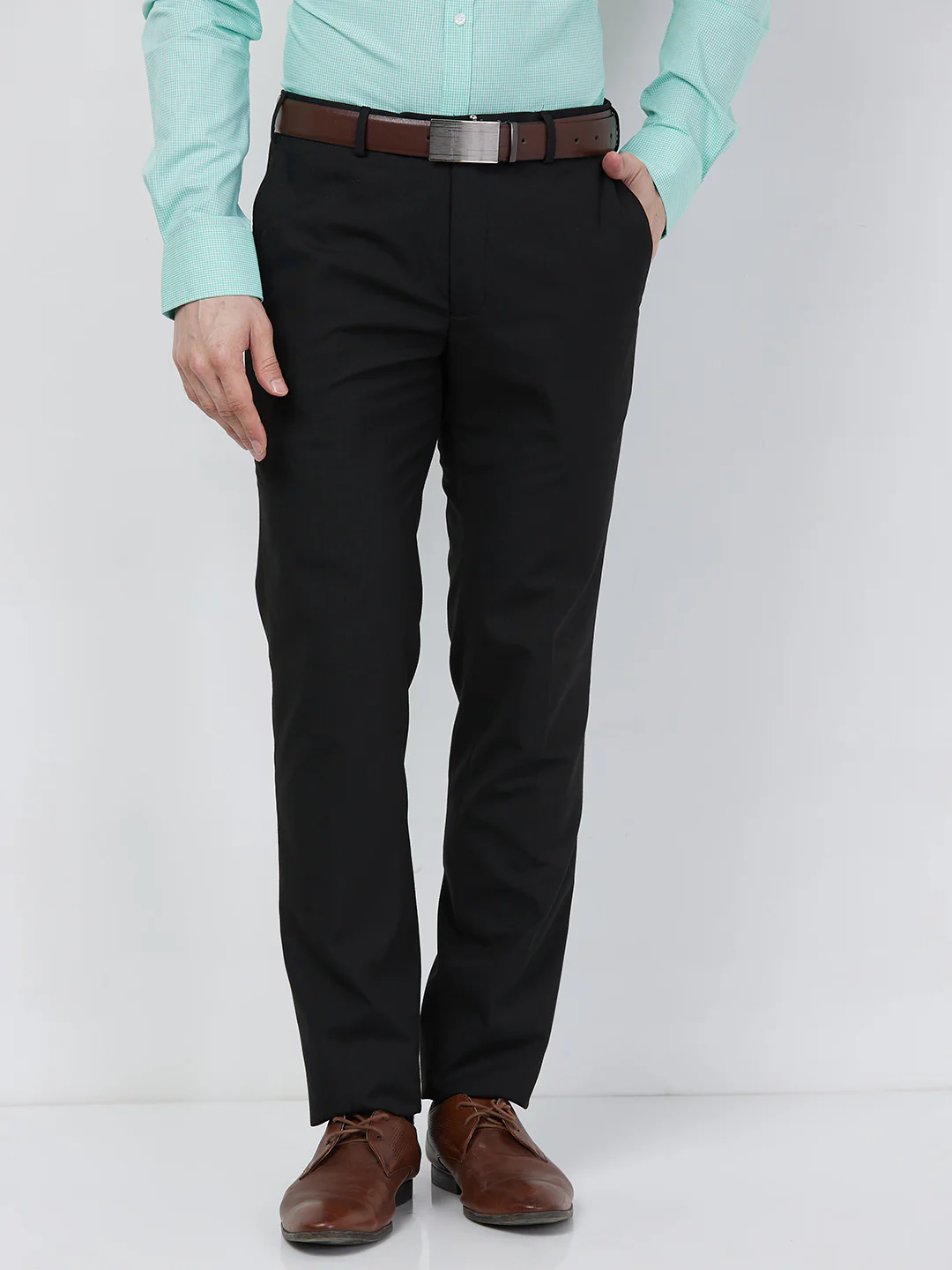 Raymond Men Black Solid Slim Fit Polyester Blend Trouser