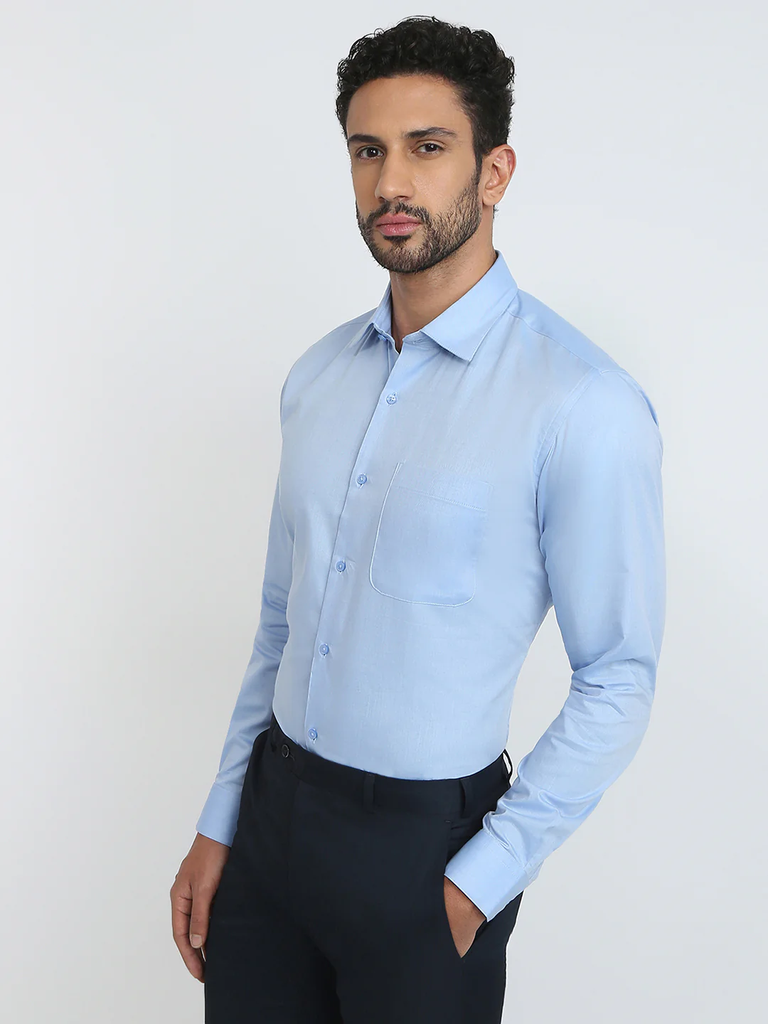 Raymond Men Blue Chambray Slim Fit Cotton Formal Shirt