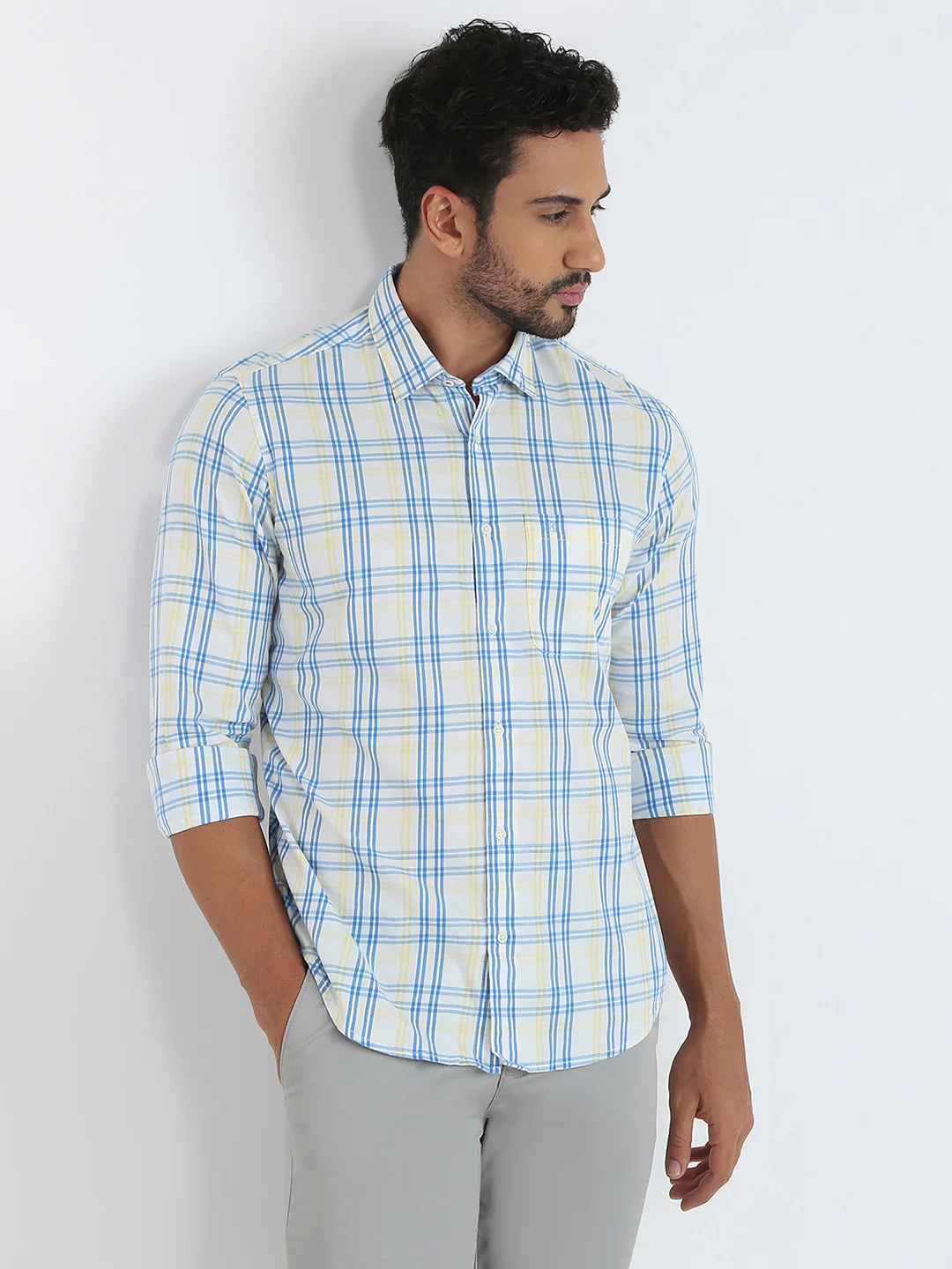Raymond Men Blue Checks Regular Fit Cotton Blend Casual Shirt