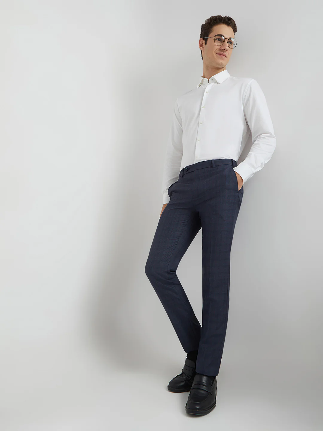 Raymond Men Blue Checks Slim Fit Polyester Blend Trouser - Image 5