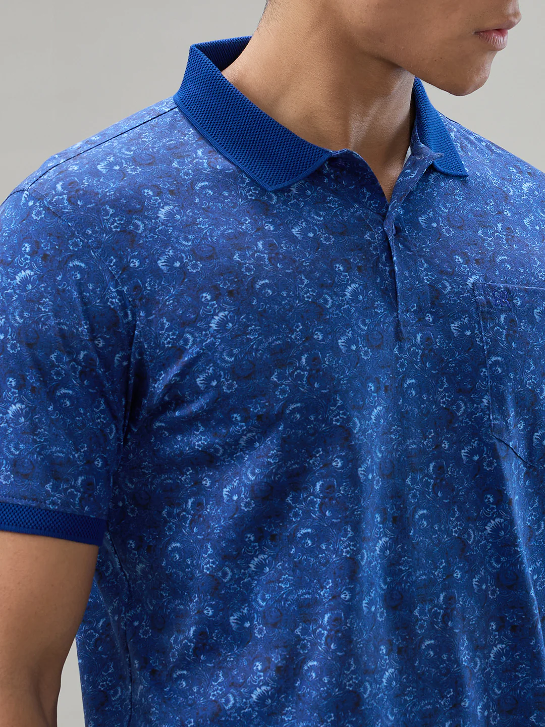 Raymond Men Blue Printed Regular Fit Cotton T-Shirt - Image 6