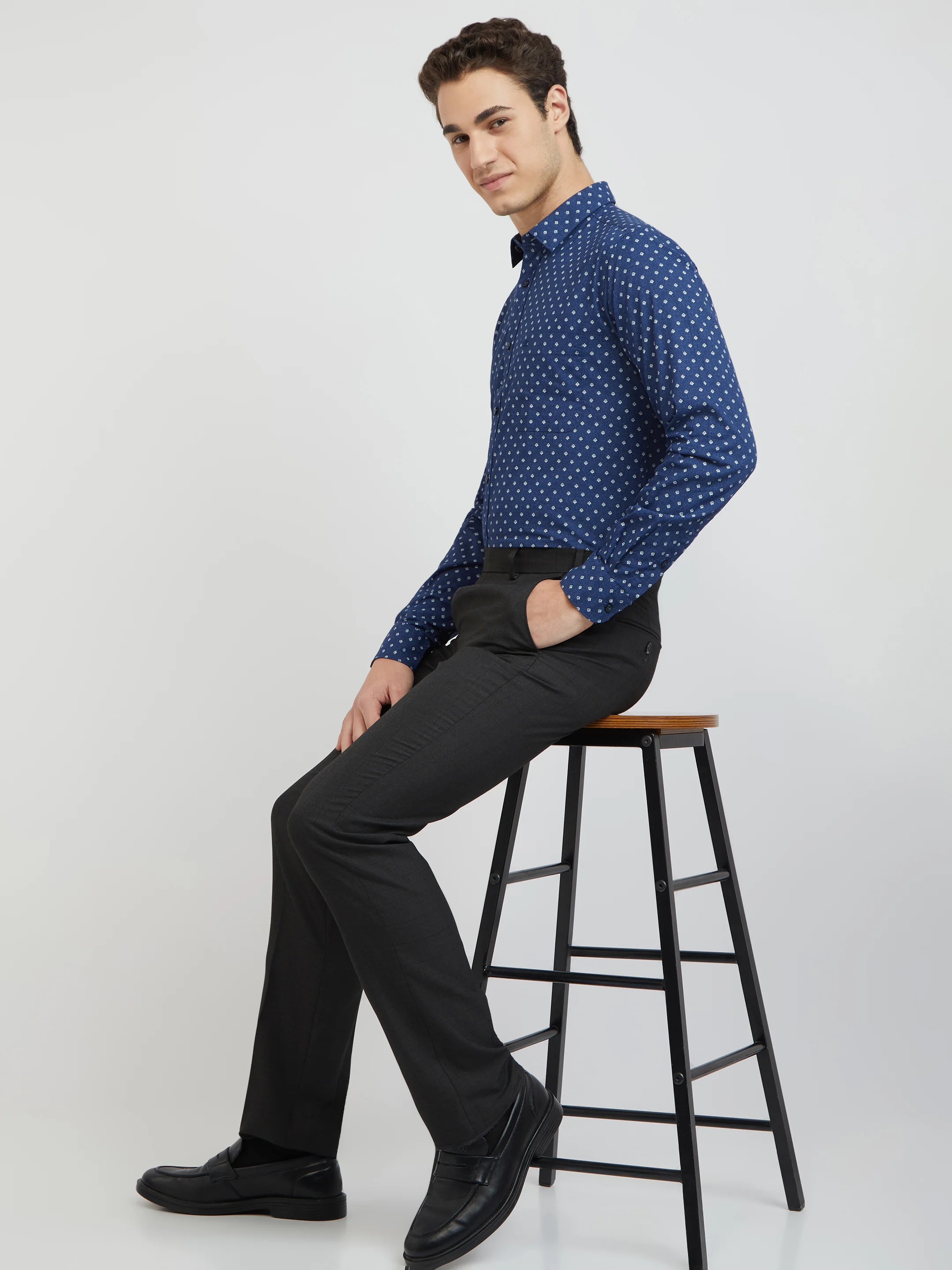 Raymond Men Blue Printed Slim Fit Cotton Casual Shirt - Image 2