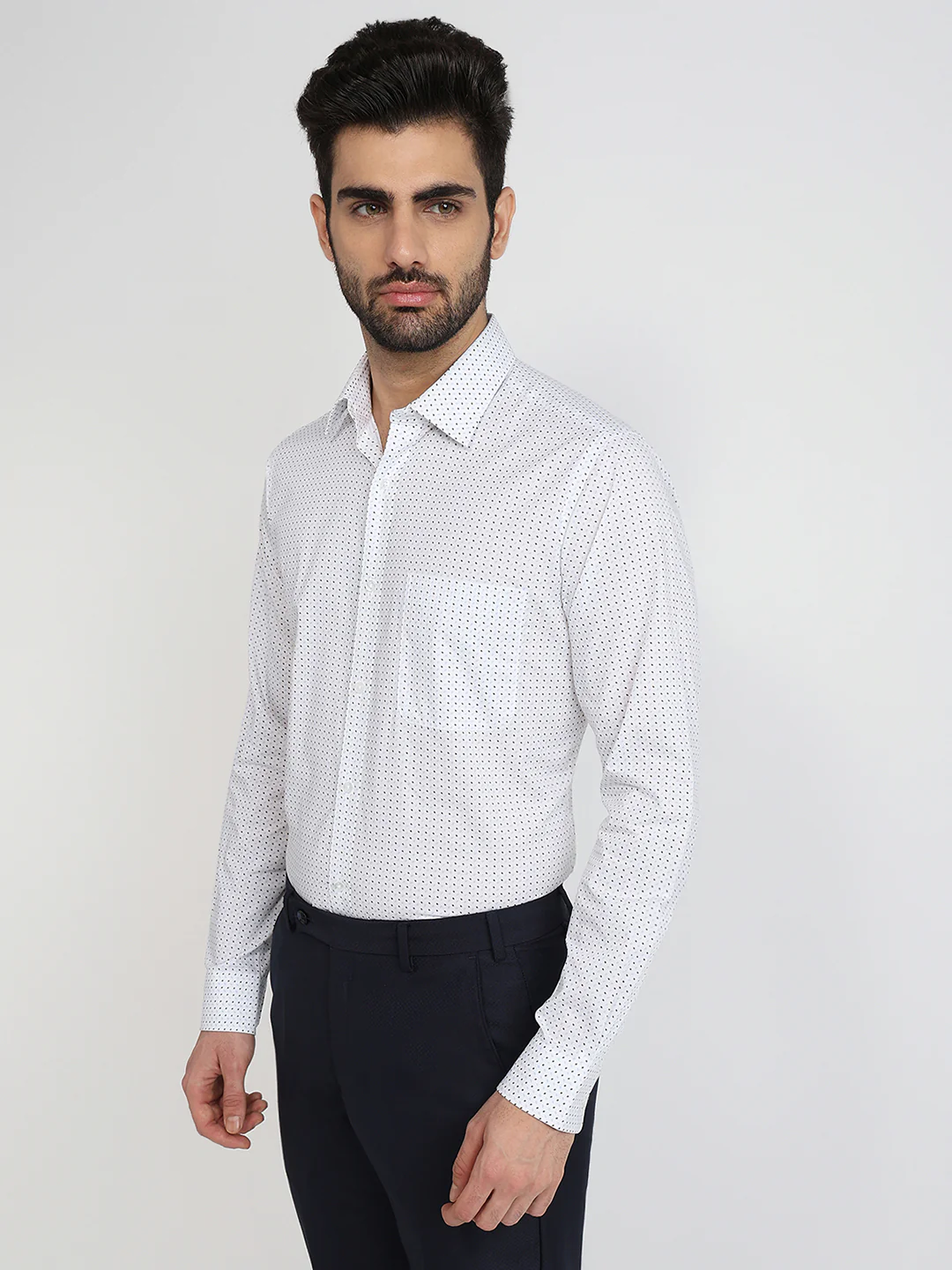 Raymond Men Blue Solid Chambray Slim Fit Cotton Formal Shirt - Image 2
