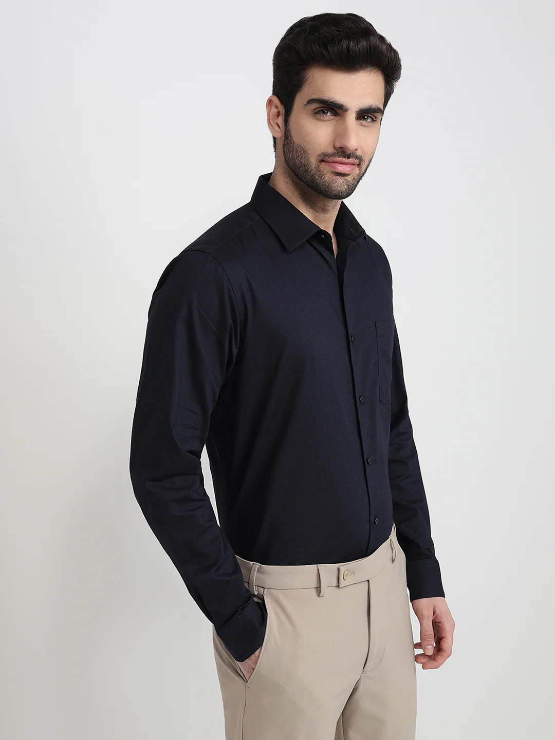 Raymond Men Blue Solid Chambray Slim Fit Cotton Full Sleeve Formal Shirt - Image 3