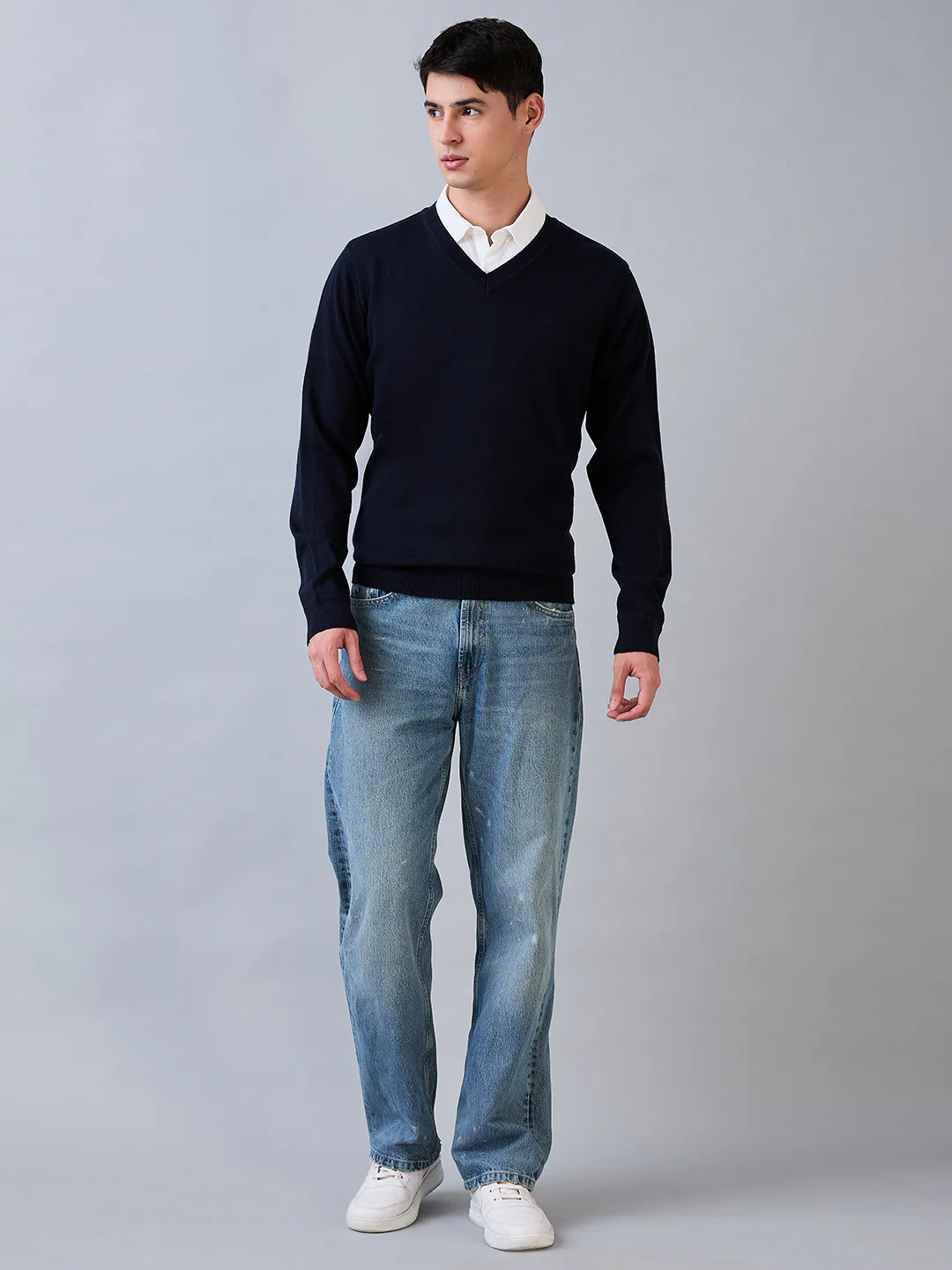 Raymond Men Blue Solid M Blend Sweatshirt - Image 4