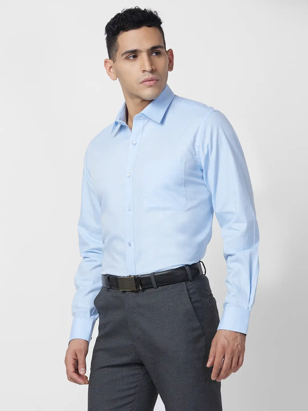 Raymond Men Blue Solid Regular Fit Cotton Shirt - Image 3