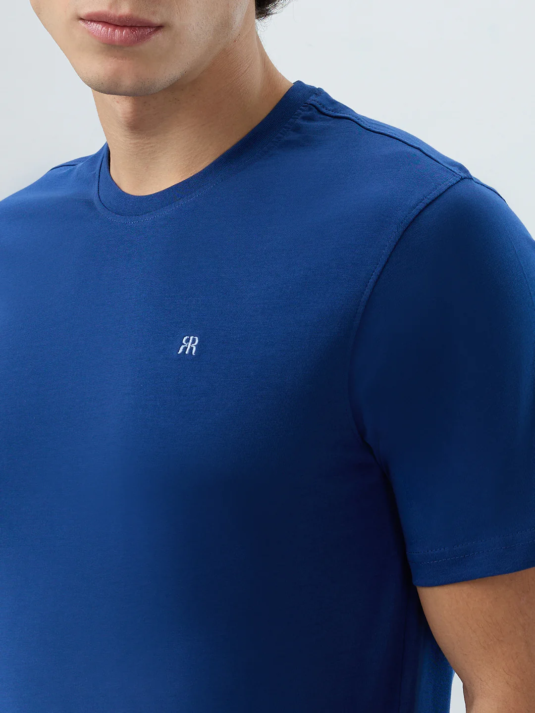 Raymond Men Blue Solid Regular Fit Cotton T-shirt - Image 7