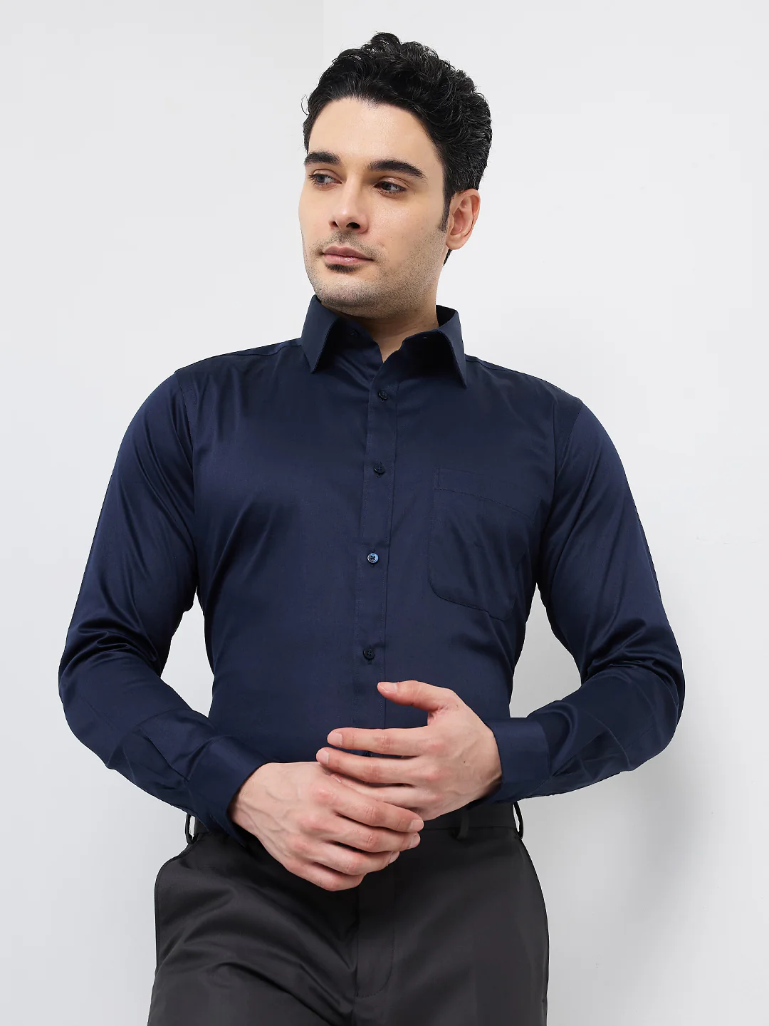 Raymond Men Blue Solid Slim Fit Cotton Blend Shirt