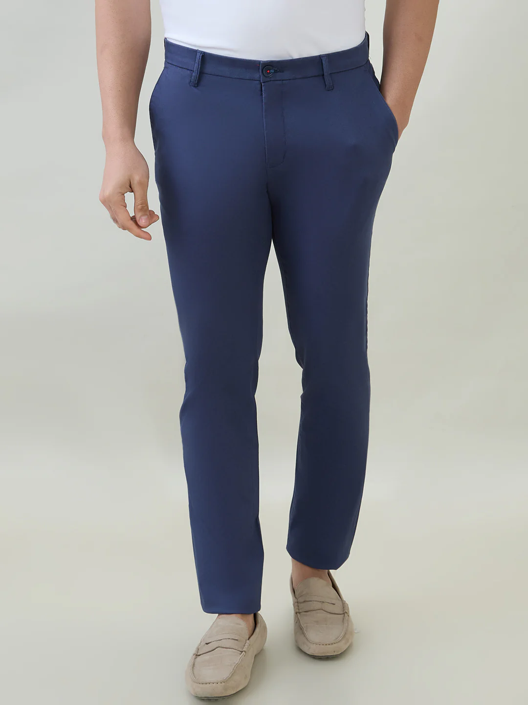 Raymond Men Blue Solid Slim Fit Cotton Blend Trouser
