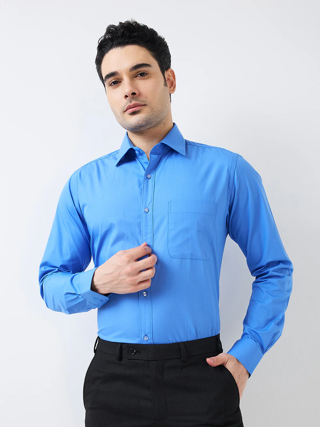 Raymond Men Blue Solid Slim Fit Cotton Formal Shirt
