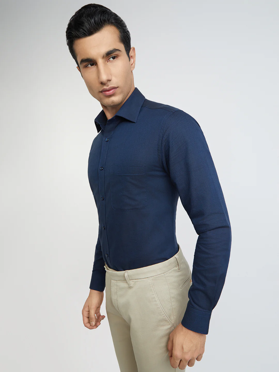 Raymond Men Blue Solid Slim Fit Cotton Shirt - Image 2