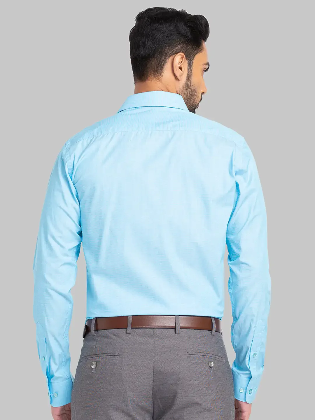 Raymond Men Blue Solid Slim Fit Cotton Shirt - Image 4