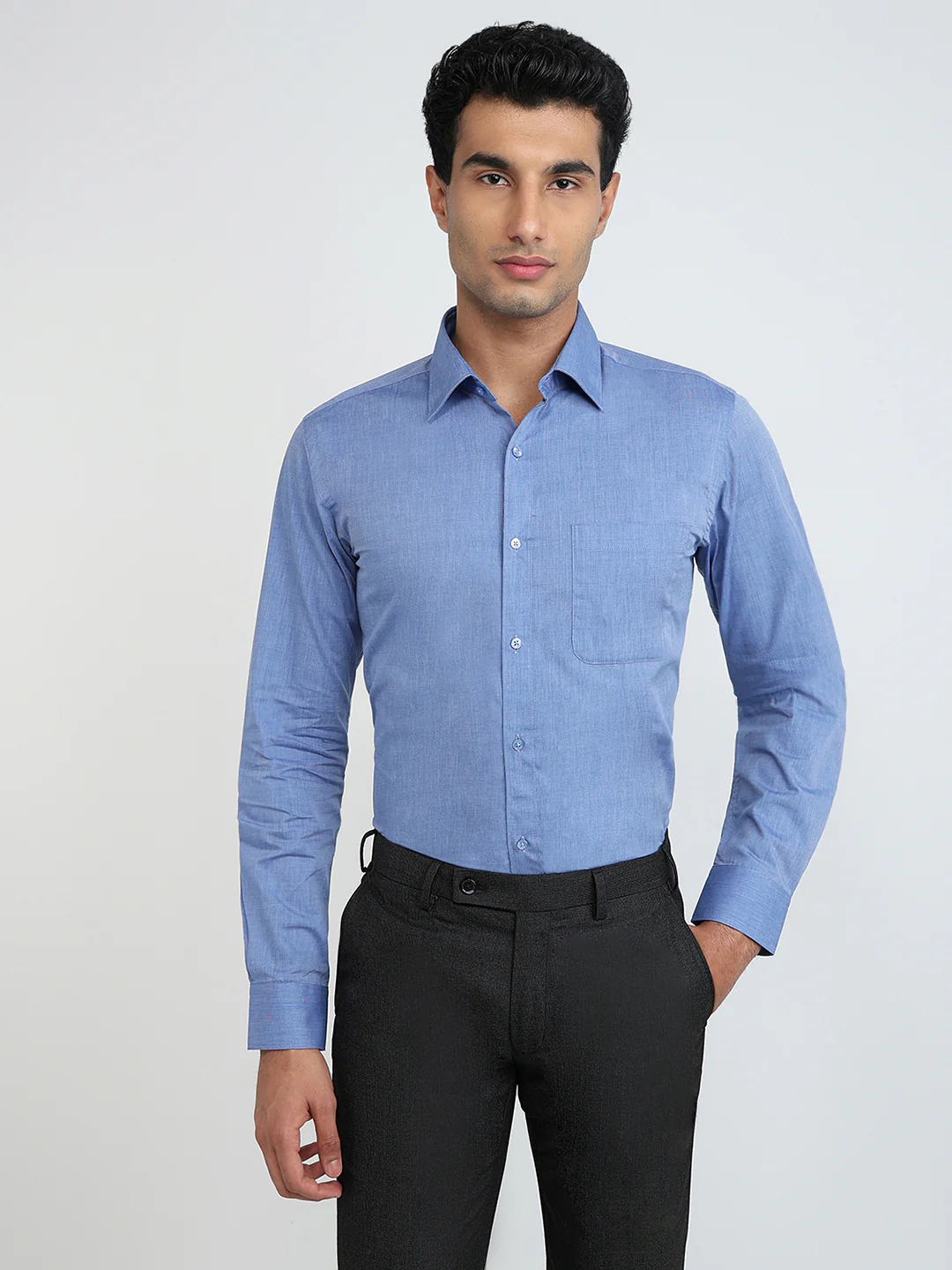 Raymond Men Blue Solid Slim Fit Cotton Shirt
