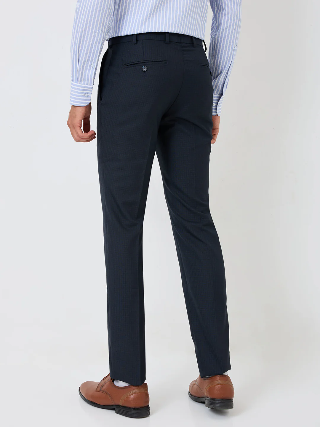 Raymond Men Blue Solid Slim Fit Polyester Blend Trouser - Image 4