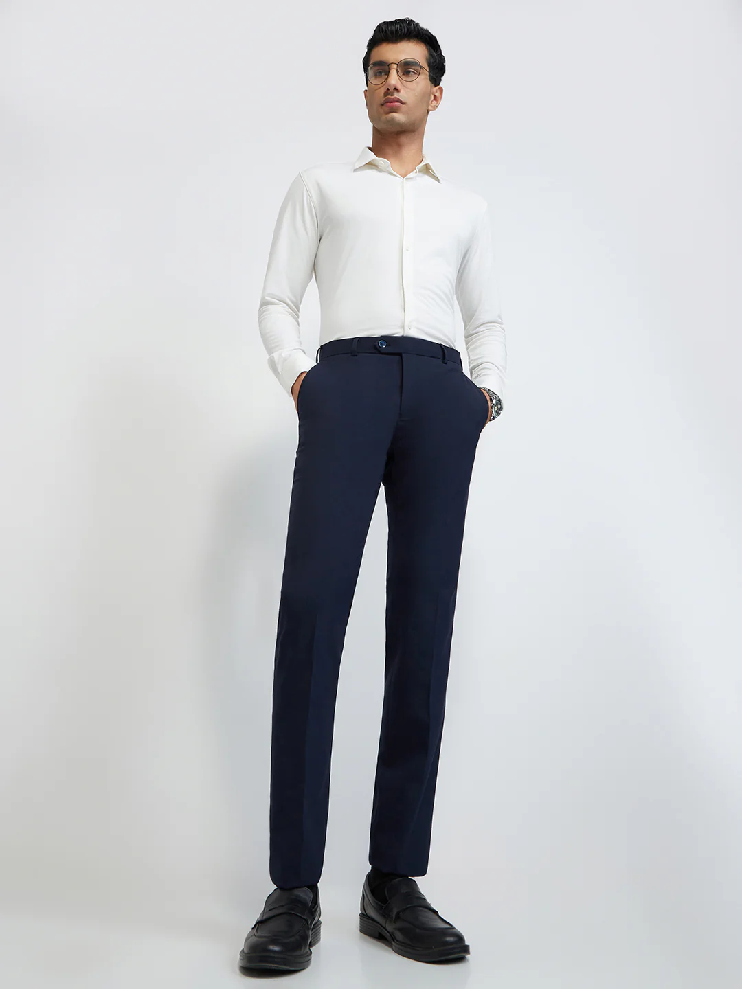 Raymond Men Blue Solid Slim Fit Polyester Blend Trouser - Image 5