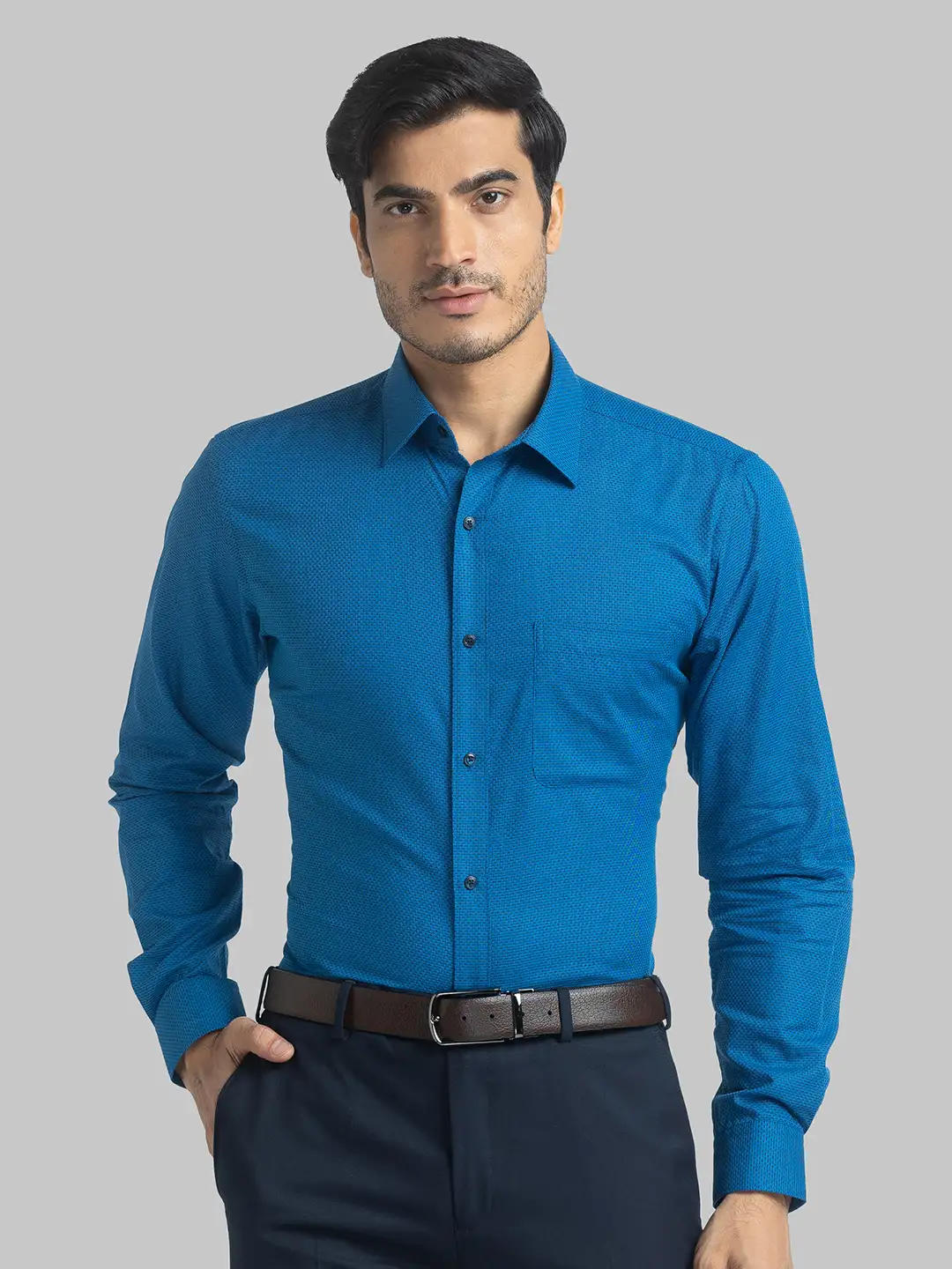 Raymond Men Blue Structure Slim Fit Cotton Full Sleeve Shirts