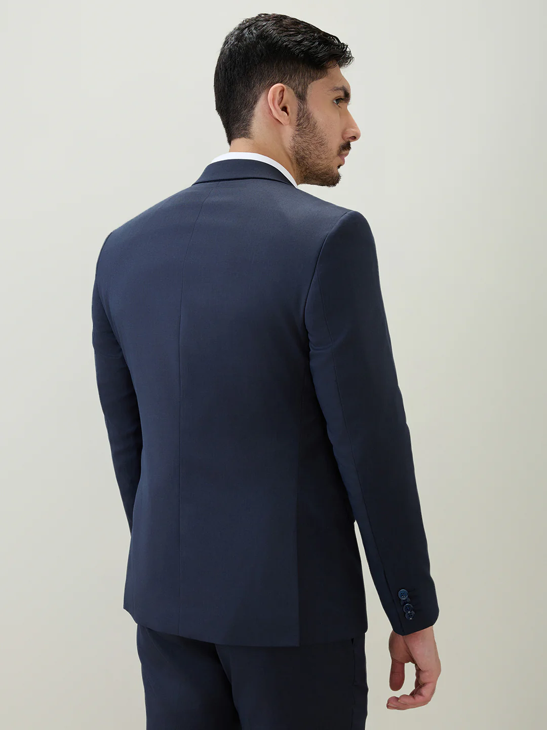 Raymond Men Contemporary Fit Solid Pattern Poly Viscose Blend Full Sleeve Suit - Image 5