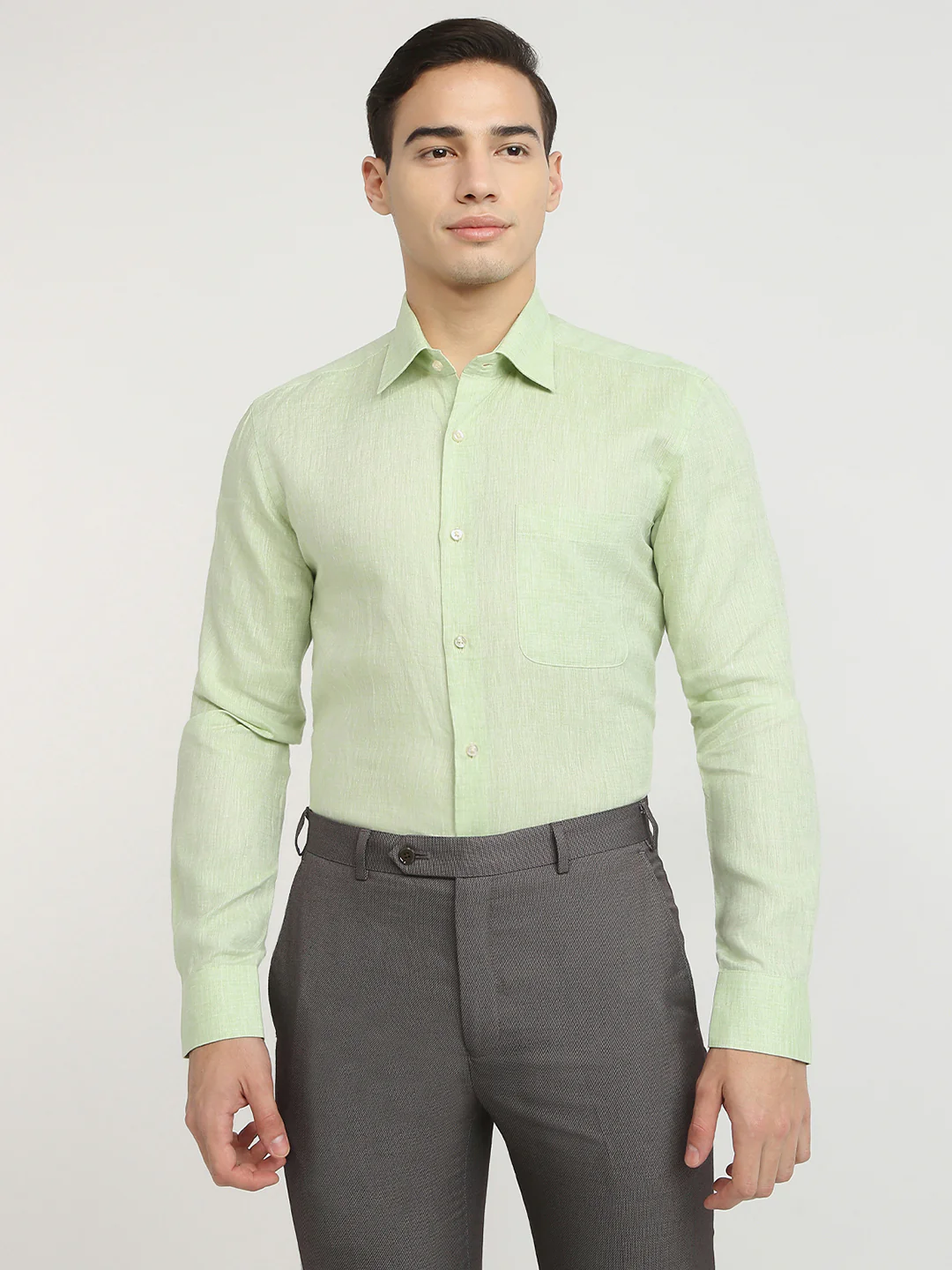 Raymond Men Green Chambray Contemporary Fit Linen Formal Shirt