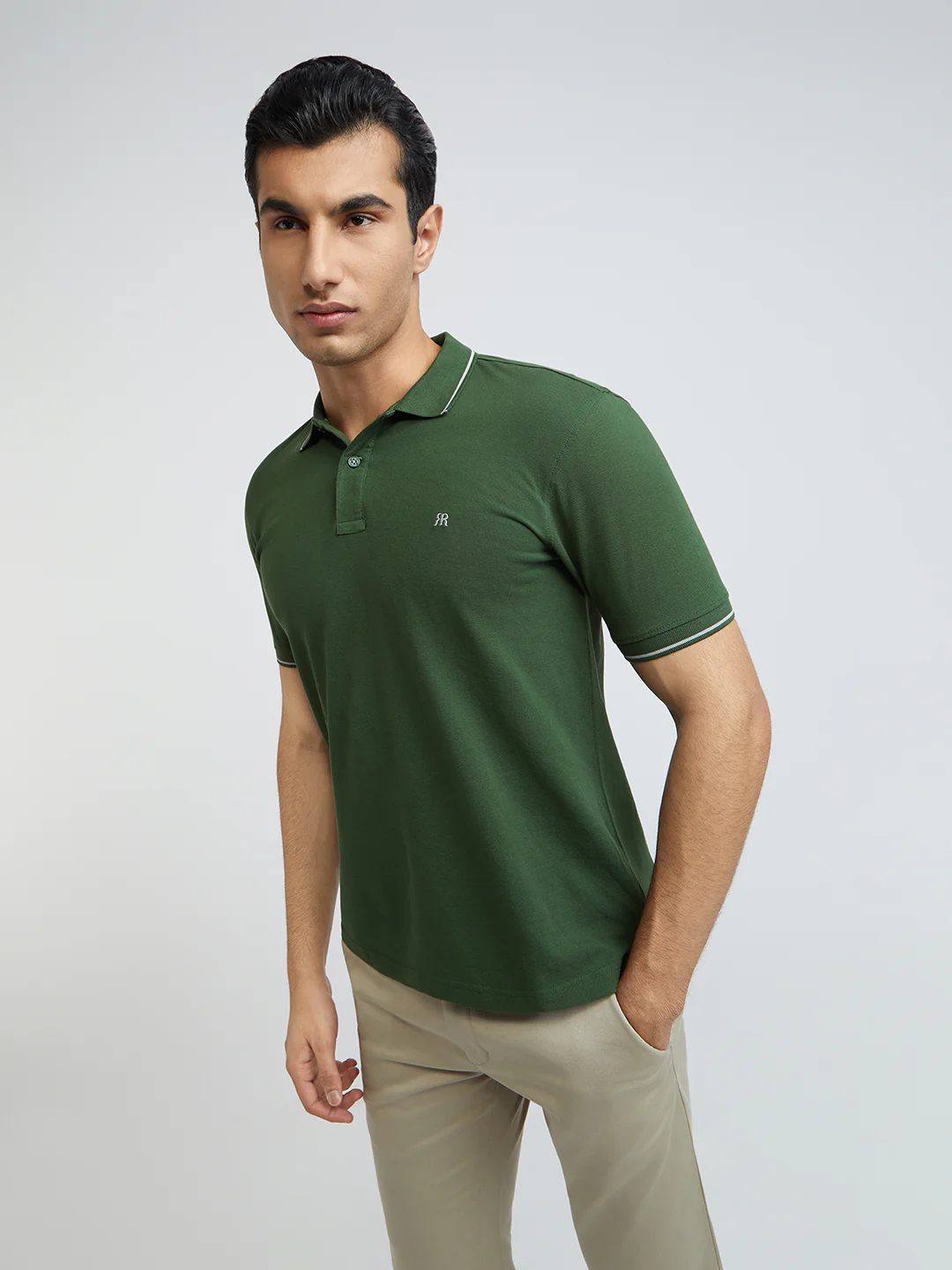 Raymond Men Green Contemporary Fit Solid T-Shirt - Image 3