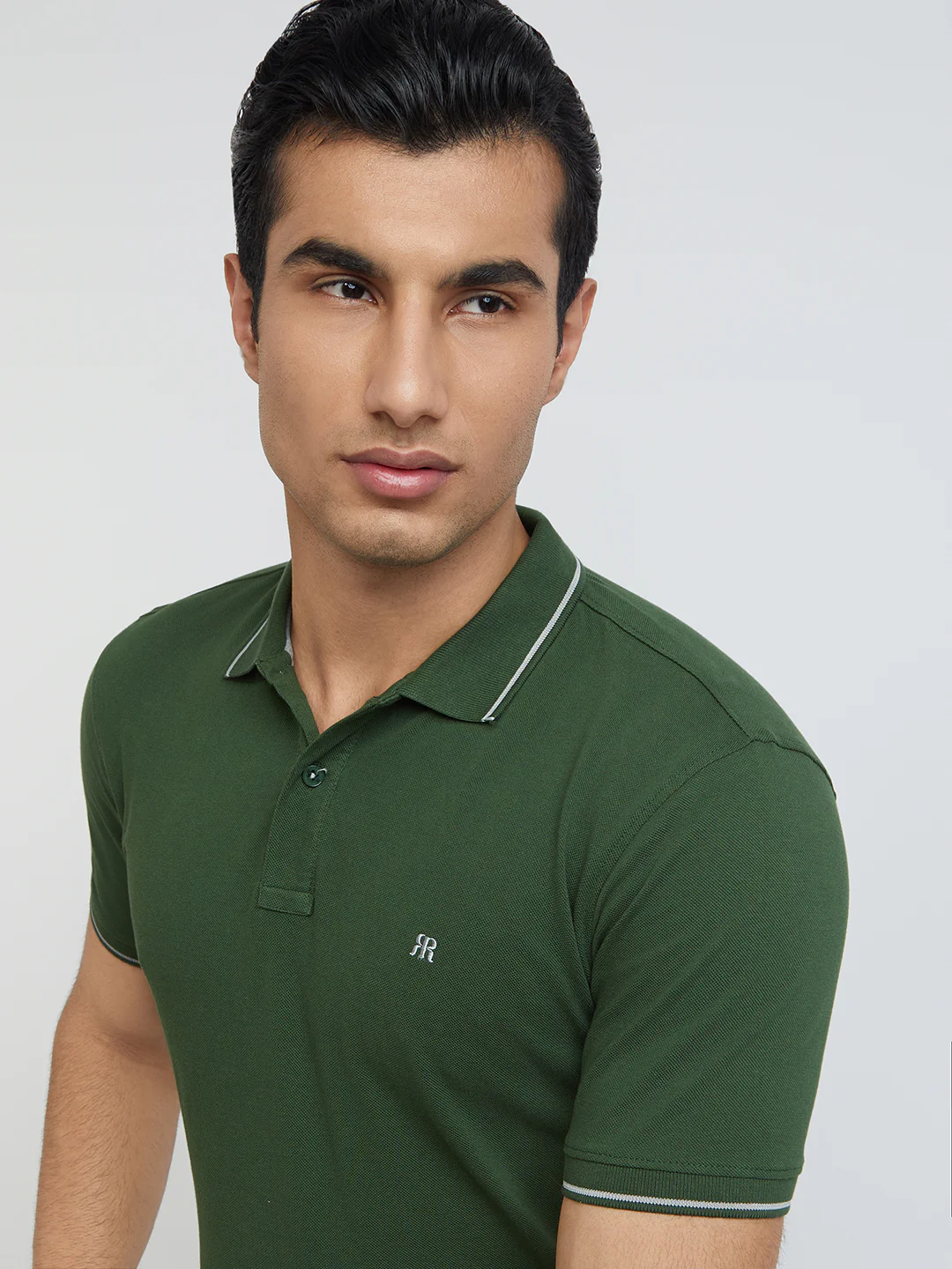 Raymond Men Green Contemporary Fit Solid T-Shirt - Image 7