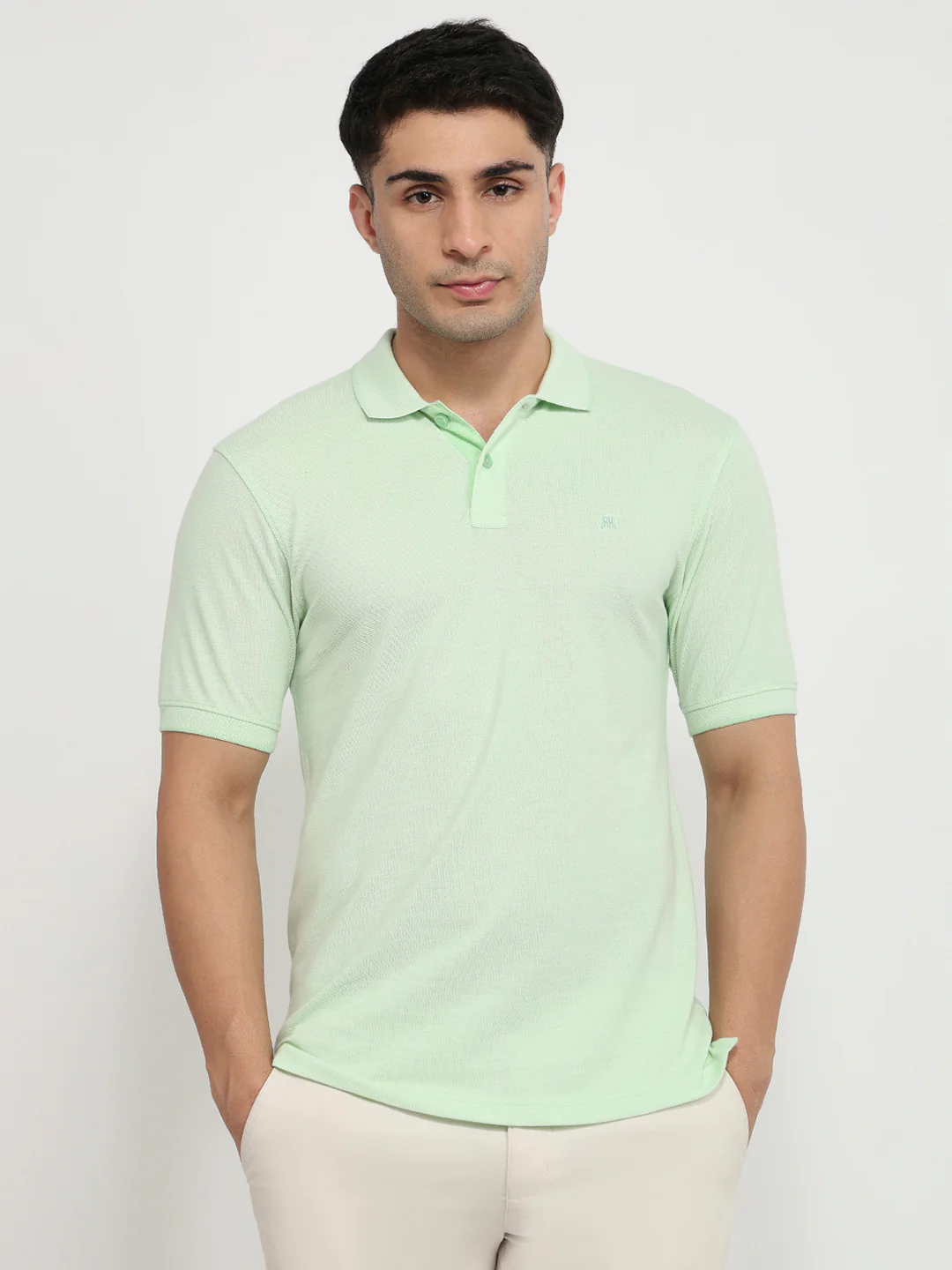 Raymond Men Green Solid Modern Fit Cotton T-shirt