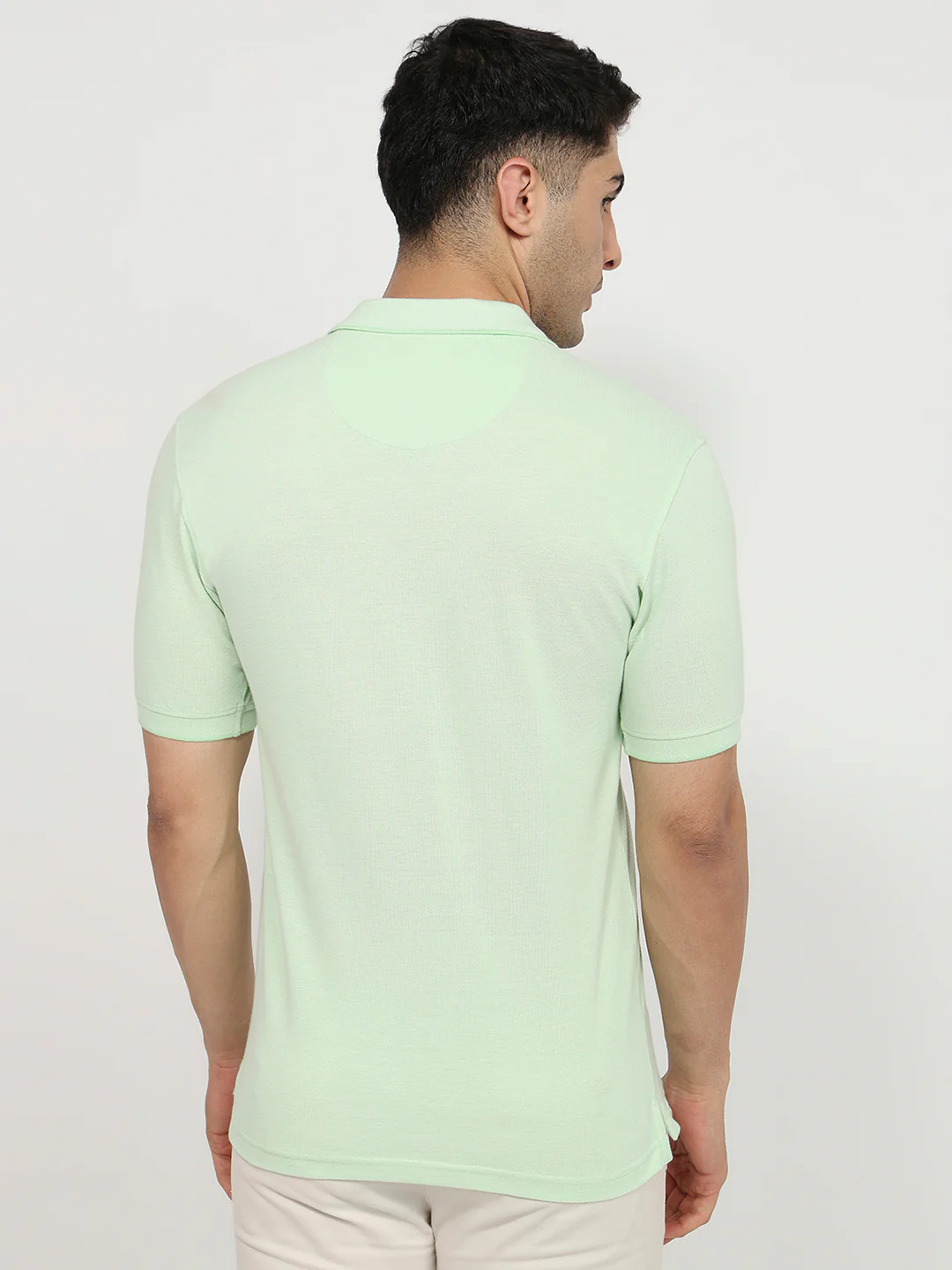 Raymond Men Green Solid Modern Fit Cotton T-shirt - Image 5