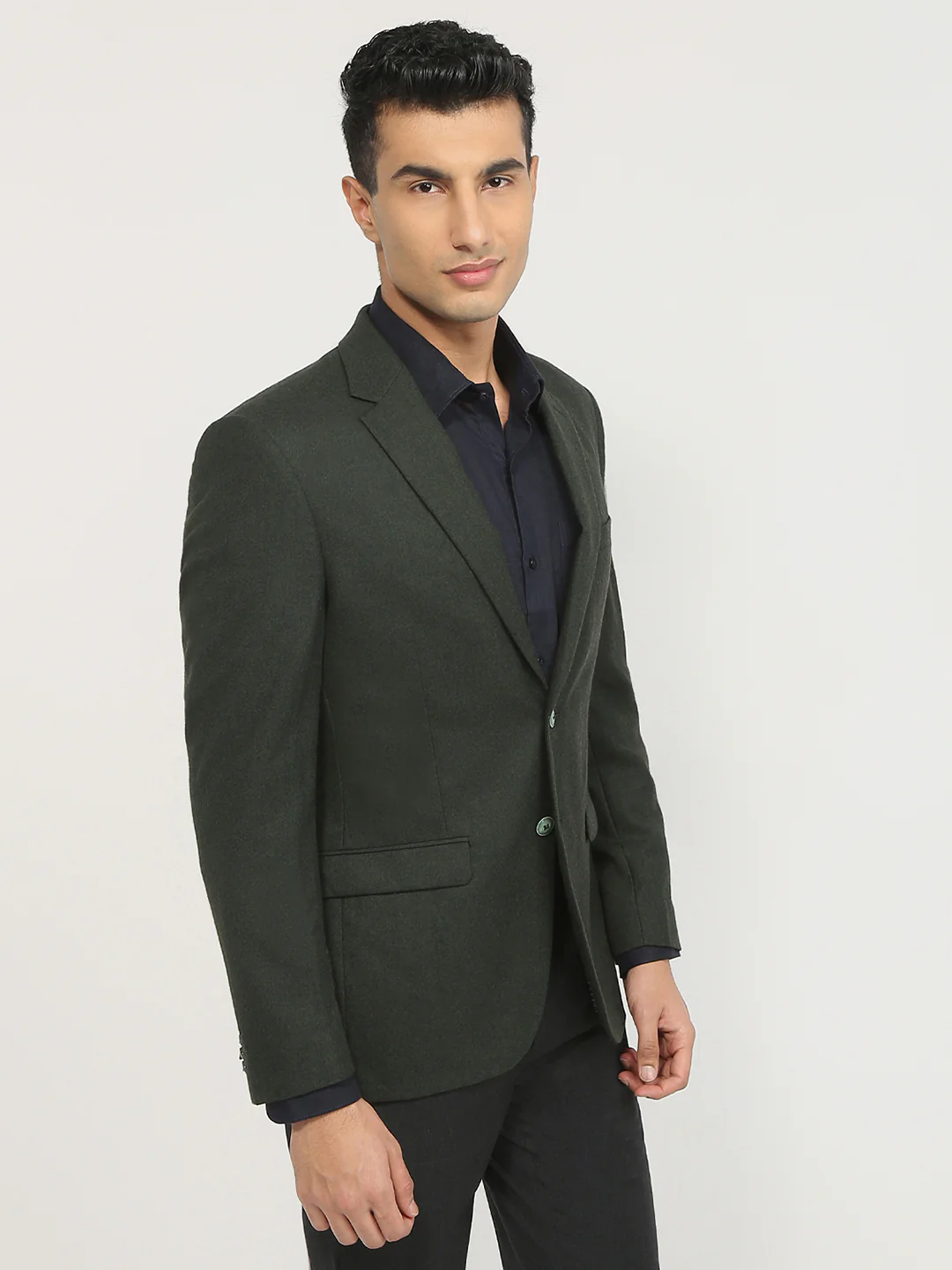 Raymond Men Green Solid Regular Fit Wool Blazer - Image 2