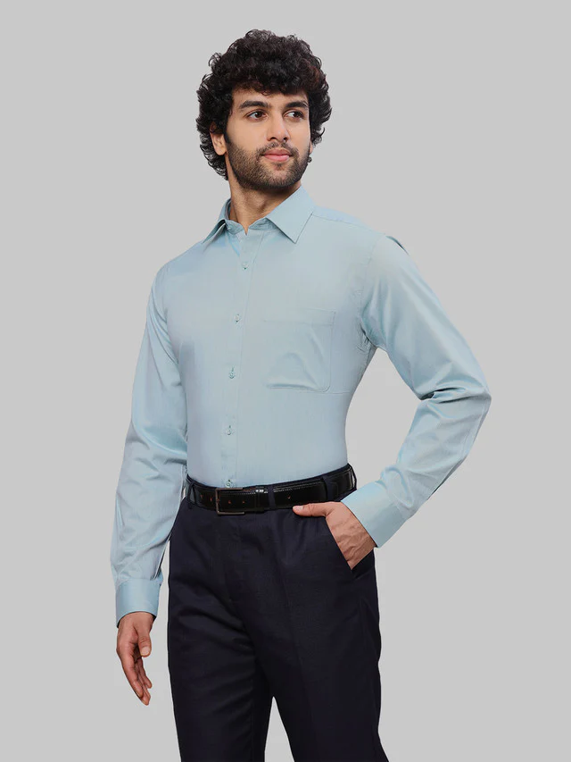 Raymond Men Green Solid Slim Fit Cotton Shirt - Image 3
