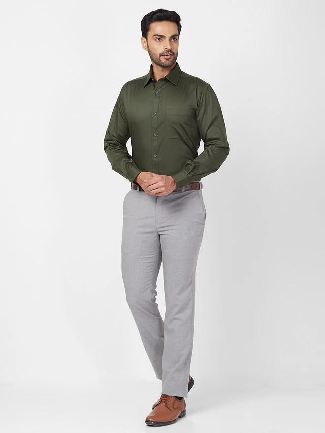 Raymond Men Green Solid Slim Fit Cotton Shirt - Image 5